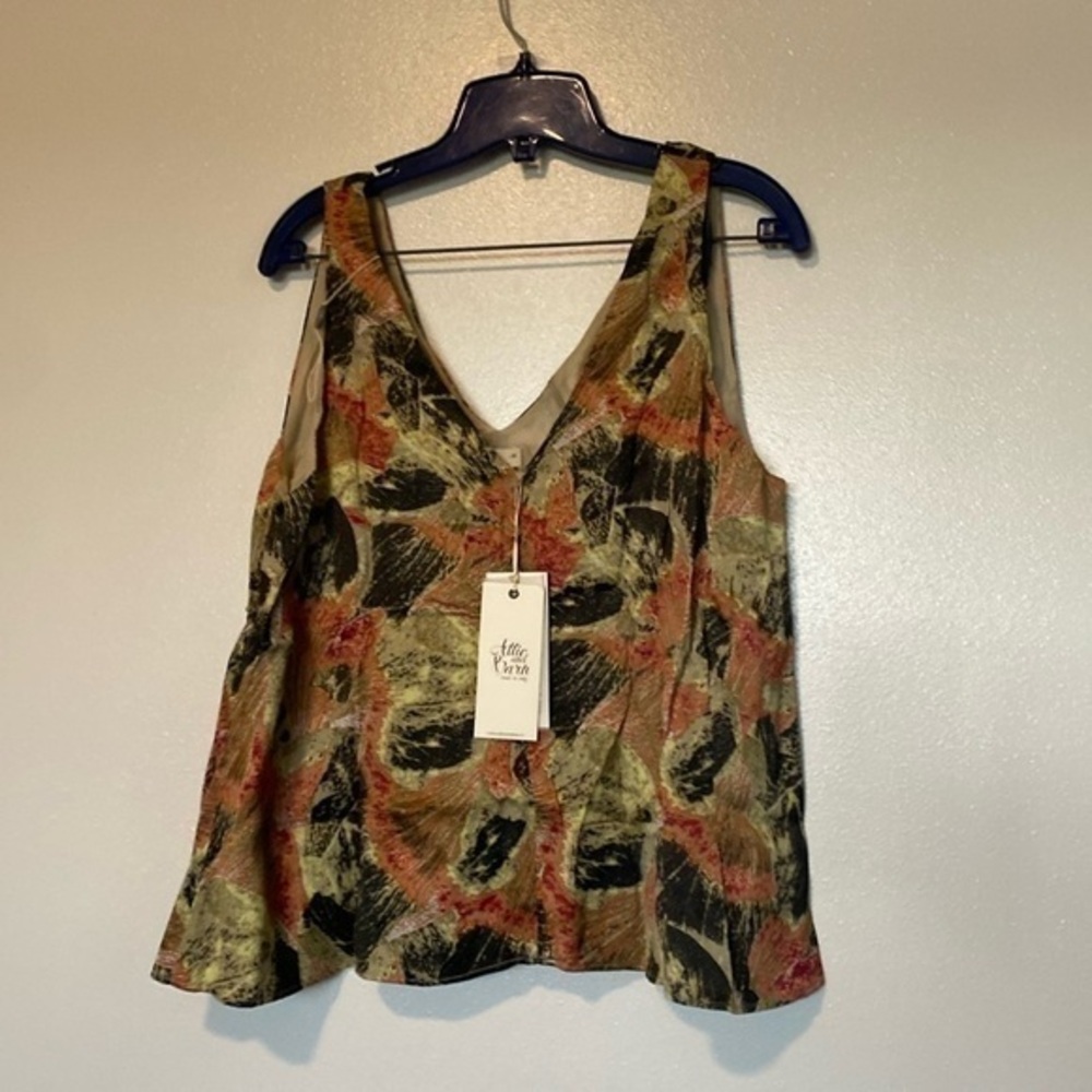 Attic & Barn (made in Italy) Vivid Abstract Print V-Neck Tank Top - Multi